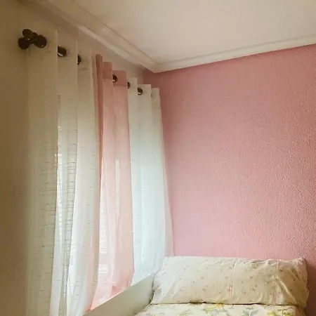 ホームステイ Apartment Rooms